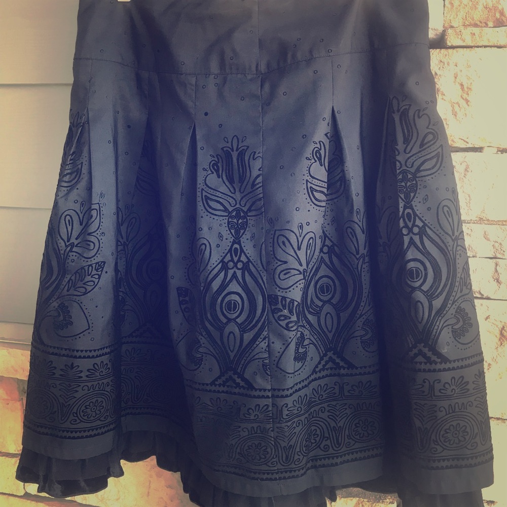 Black Size 10 Amazing Skirt!